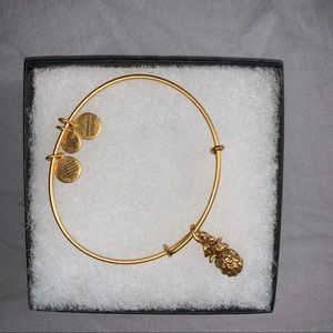 Alex and Ani Jewelry - Alex and ani gold pineapple bracelet Alex and Ani Jewelry - Alex and ani gold pineapple bracelet